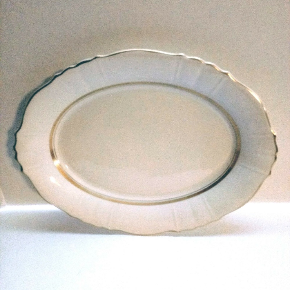 Syracuse China Old Ivory Cornwall Federal Platter